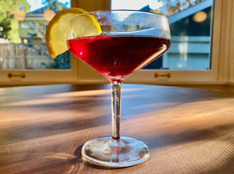 Як правильно подавати Shake Coctails Pornstar вдома