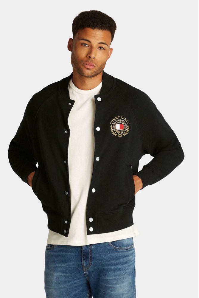 Стильно и комфортно: как выбрать идеальный бомбер