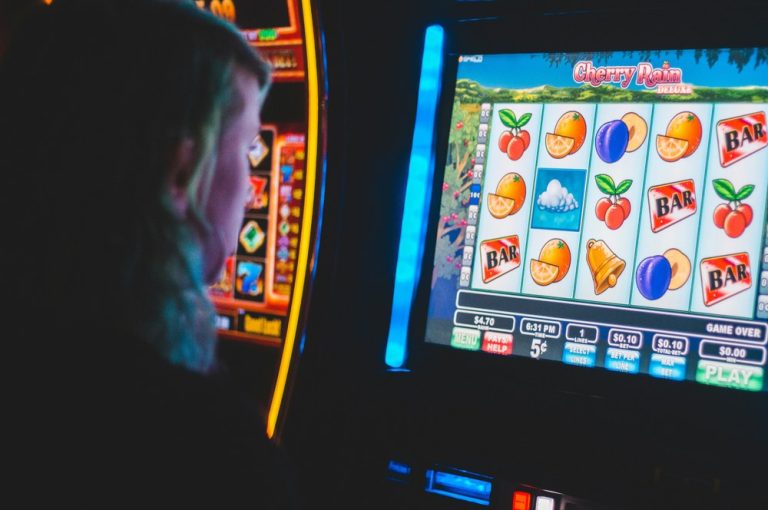 Слоти Ultimate Hot від Amusnet 