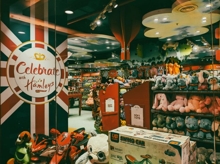 Цифрова логістика для магазинів іграшок та розвиваючих товарів