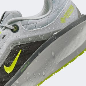 Зимний комфорт: мужские кроссовки для холодной погоды