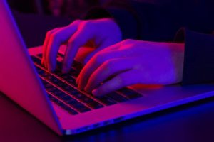 Клоака в арбитраже – как работает, где оправдана и почему без неё никак