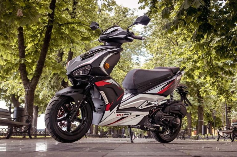 10 причин, почему скутер начинает глохнуть