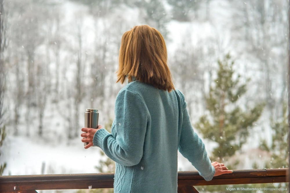 Кава гаряча 12 годин: як вибрати термос, що дійсно тримає тепло взимку
